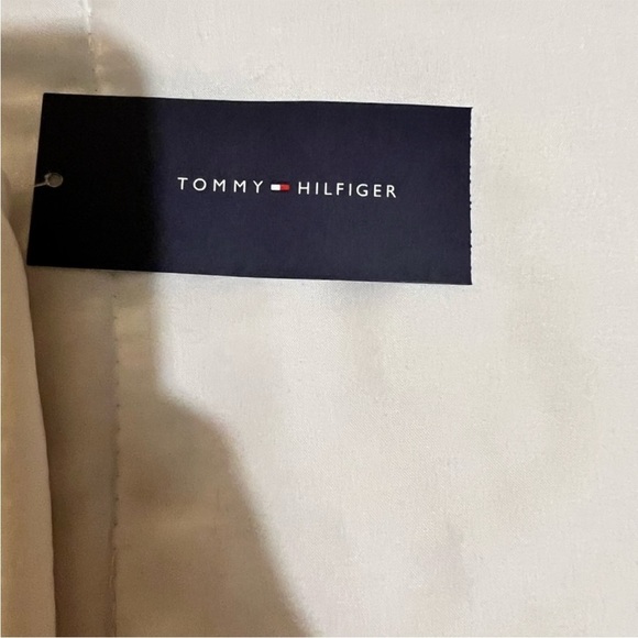 Tommy Hilfiger seemless bodysuit size small​ white v neck spaghetti strap​​ - Picture 5 of 6